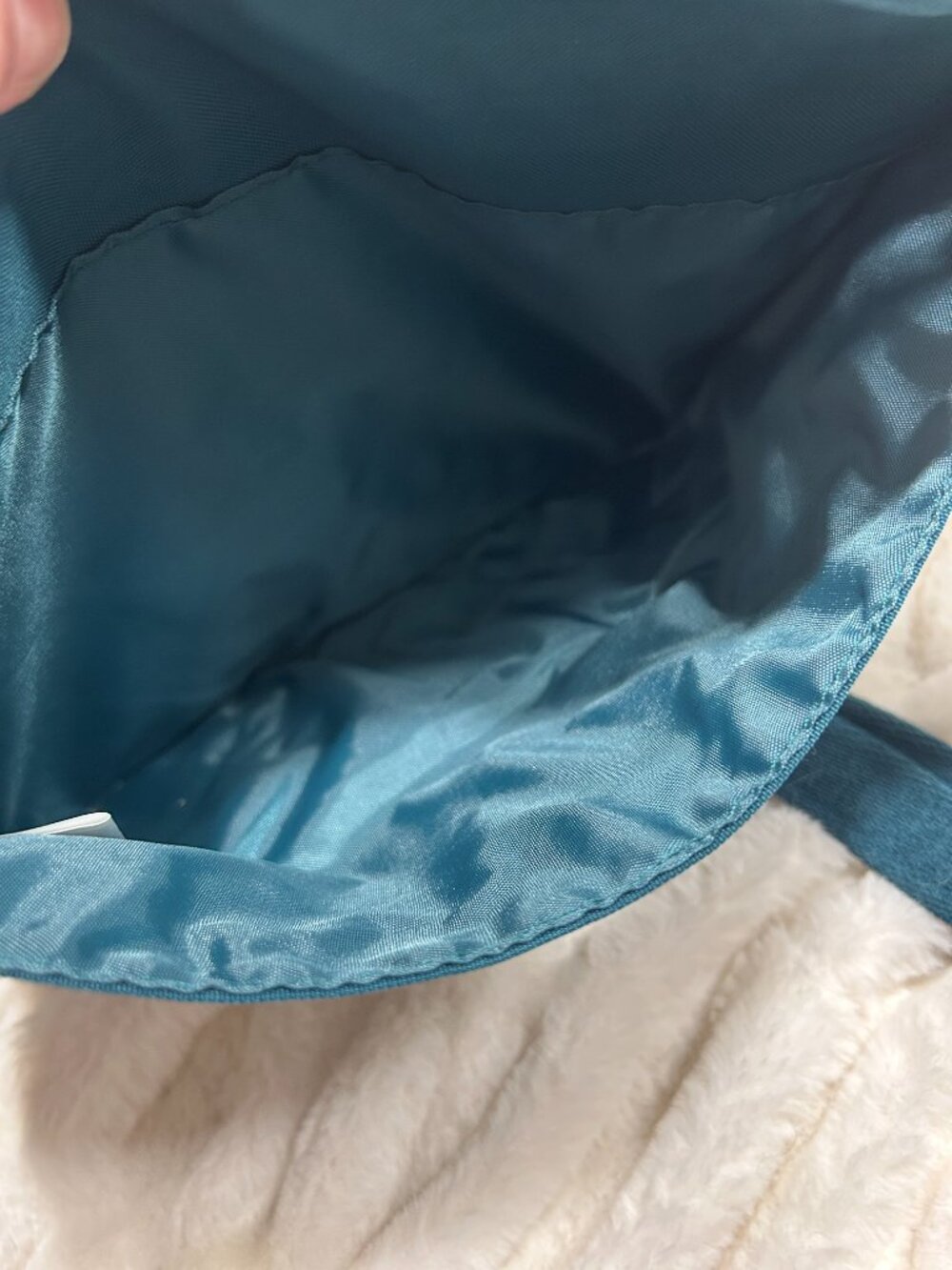 New Travelon True Classic Pocket Half Moon Bag in Peacock - Picture 5 of 12